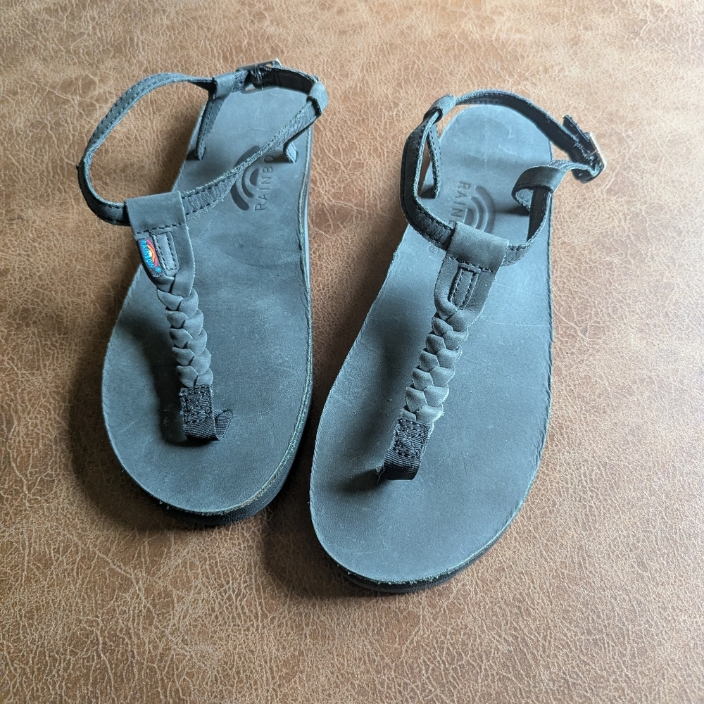 NWOT Rainbow Sandals